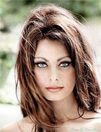 Stilul sophia loren în haine pasiunea italiană față de feminitatea elegantă