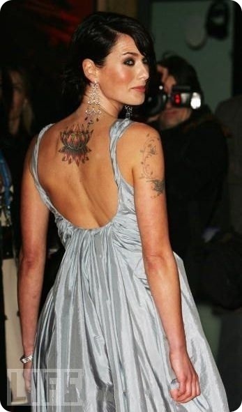Tatuajele frumuseților de la Hollywood (16 fotografii)
