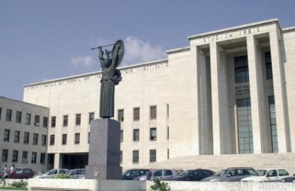 Egyetem - la sapienza, Róma, Olaszország (külföldön tanul) Egyetem - la sapienza, Róma, Olaszország