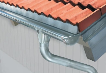 Drenaj pentru instalarea și montajul acoperișurilor de apă galvanizată, metalică și plastică