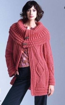 Tricotat un strat pentru femei complete cu ace de tricotat și modele gratuit