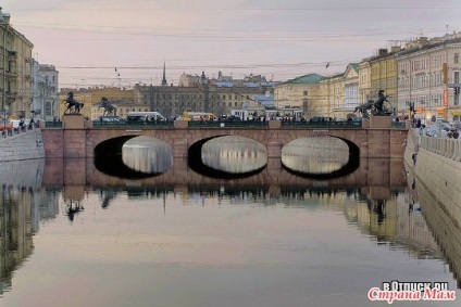 Podul Anichkov - ghid pentru St. Petersburg - țara mamei