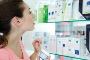 Gyógyszertári termékek a haj növekedésének felülvizsgálata a leghatékonyabb