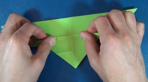 Boomerang origami distracție simplă din hârtie în 5 minute