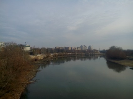 Какво трябва да знаете, ако сте мигрант в България! Становище на молдовци, които са издържали изпита по български език и