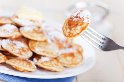 Delicitatile obrajilor din bucataria olandeza de cod, bile amare si alte bunatati