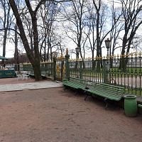 Petra 1 în St. Petersburg - vile roșii din Sankt Petersburg