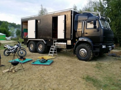 Casă pe roți bazată pe kamaz