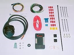 A vonóhorog elektromos szerkezete univerzális, eredeti, a megfelelő egységet (vontatókötél) A vonóhorog elektromos szerkezete univerzális, eredeti, a megfelelő egységgel