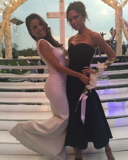 Eva Longoria a mulțumit Victoria Beckham pentru îmbrăcămintea de nuntă, vogue ukraine
