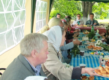 Foto, templul primului trio din Borisovo