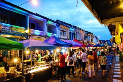 Unde poți mânca ieftin în Phuket?