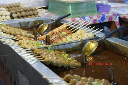 În cazul în care este ieftin și delicios să mănânce în Phuket și ce să cumpere, desigur - pe piața Thai
