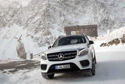 Как има Mercedes-Benz GL, сродяват с S-Class - тест драйв