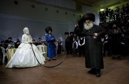 Hogyan történik ortodox zsidó esküvő