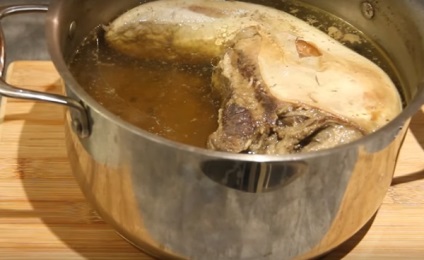 Hogyan főzni a marhahúst nyelv ízletes, hogy mennyi főzni marhahúst egy serpenyőben