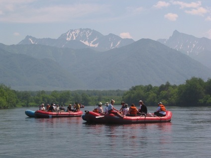 Kamchatka pentru odihna activa si turism (vara-toamna)