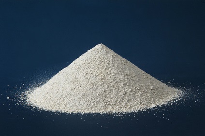 Kaolin, aplicarea și îmbogățirea acestuia, proprietățile, marcile, depozitele de caolin