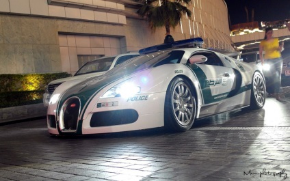 Cine este el - proprietarul automatului bugatti veyron