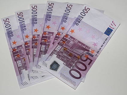 Denumirile în 500 de euro pot fi anulate în mai - economia