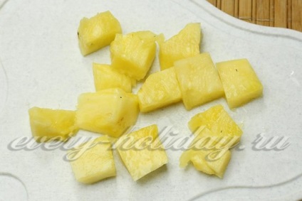 Csirkefilé kókusztejből, ananász, paradicsomból készült fotó recept
