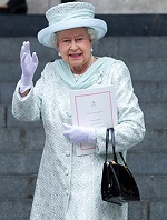 Geanta preferată a Reginei și Jocurile Olimpice de la Londra, o serie uimitoare, știri