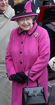A királynő kedvenc táska és a londoni olimpia, egy csodálatos sorozat, hír