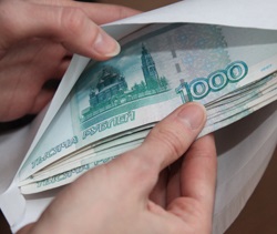 Milioane de ruși sunt obligați să accepte să lucreze neoficial pentru a avea cel puțin o muncă, un ecou