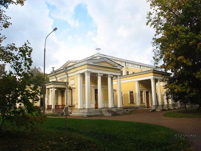 Neturisztikus Petersburg