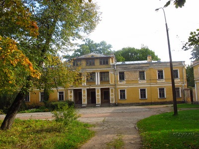 Neturisztikus Petersburg