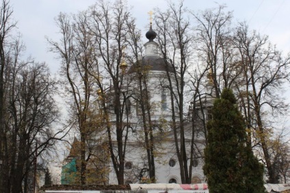 Excursie Oktyabrskaya la deserturile Nikolo-Berlyukovskaya, clubul călătorilor Lukas Tour