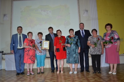 A Nizhny Novgorod régió teheneteinek legjobb mesterei