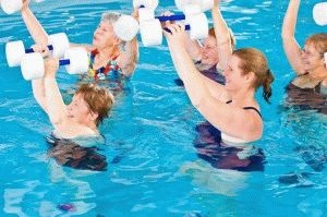 Úszás a térdízület arthrosisával