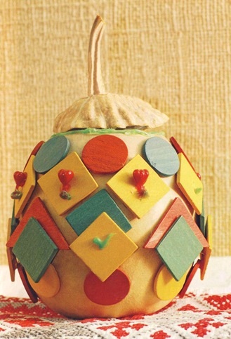 Artizanat dintr-un dovleac, o vază de dovleac pentru o casă de vară și o casă cu propriile mâini
