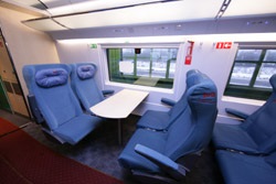 Train Peregrine Falcon - cabină de pasageri