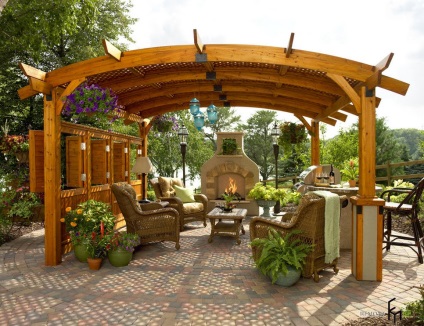 Pavilioanele de grădină aleg un design unic și practic