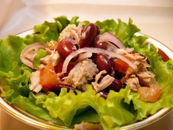 Salata de carne de porc sau de carne de vita - o reteta pentru o farfurie nutritiva