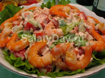 Salată cu paiete de avocado și crab - o rețetă neobișnuită de mâncare cu fotografii și clipuri video