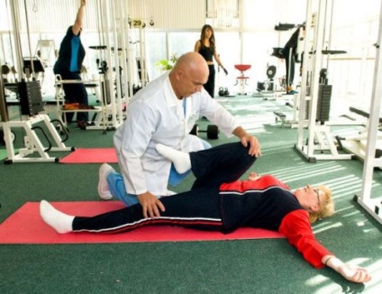 Exerciții cu hernie de coloană vertebrală și terapie de exerciții