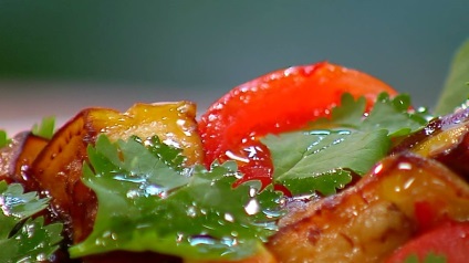 Finom zöldség recept thai saláta ropogós padlizsánnal, 360 csatorna