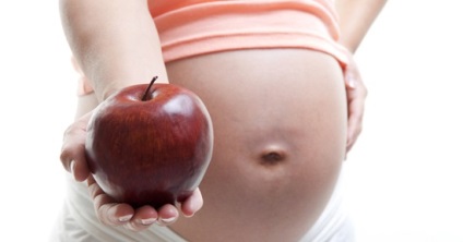 Merele în timpul sarcinii în termeni tardivi; mere verde în timpul sarcinii beneficii și rău