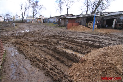 Noi trăim ca niște oameni într-o mlaștină, deși în curtea secolului xxi, și numai 15 km până la Minsk 