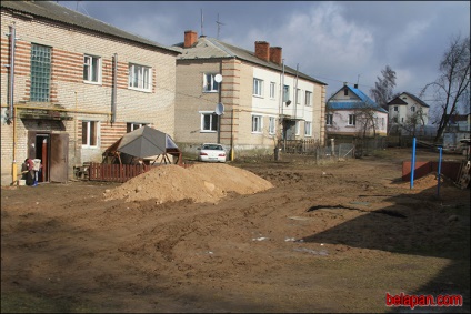 Noi trăim ca niște oameni într-o mlaștină, deși în curtea secolului xxi, și numai 15 km până la Minsk 