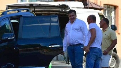 Az újságírók emlékeztek arra, hogy Saakashvili élt, evett és költözött Ukrajnában • a portál kompromittáló