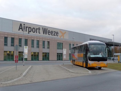 Aeroportul Dusseldorf - al treilea în Germania în dimensiune