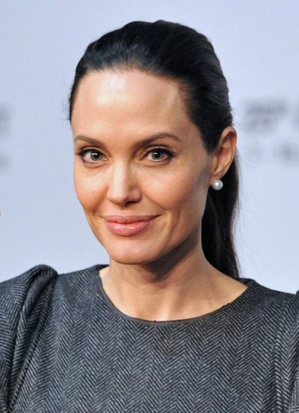 Angelina Jolie a dat un interviu neașteptat despre modul de viață, copii, valori și frumusețe