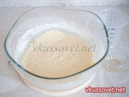 Palacsinták sűrített tejre, lépésről-lépésre recept fotóval