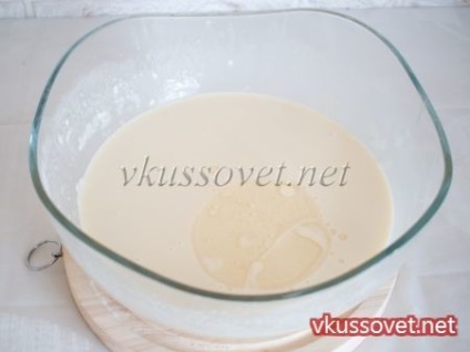 Palacsinták sűrített tejre, lépésről-lépésre recept fotóval