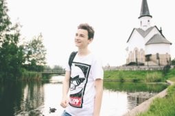 Brian Mups canal YouTube, fotografie, biografie, VC, Instagram, cât de vechi (max Tarasenko)