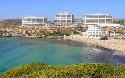 Bugibba, Malta unde se află, autobuze, plaje